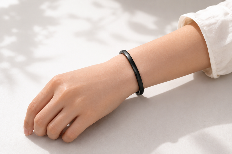 The Onyx Signature Bangle | Matte Black