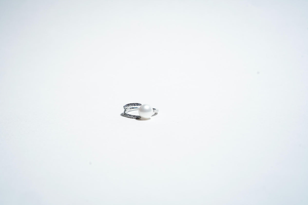 Dual Orbit: The Pavé & Pearl Synchrony Ring