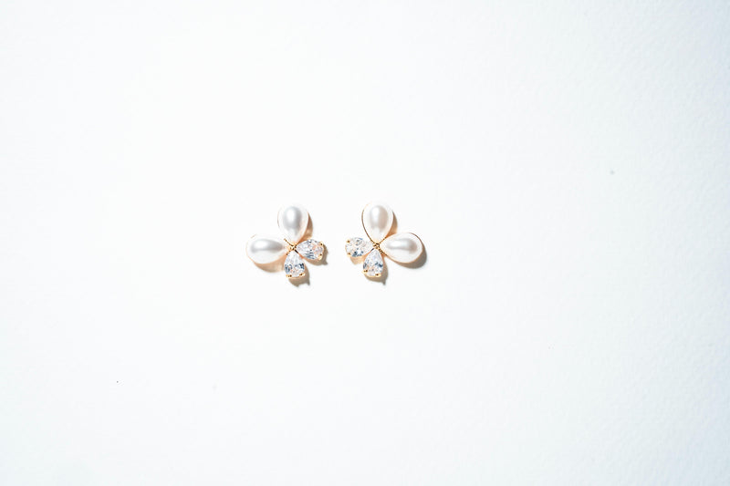 Petal Bloom Pearl & Crystal Drop Earrings – 18K Gold Plated